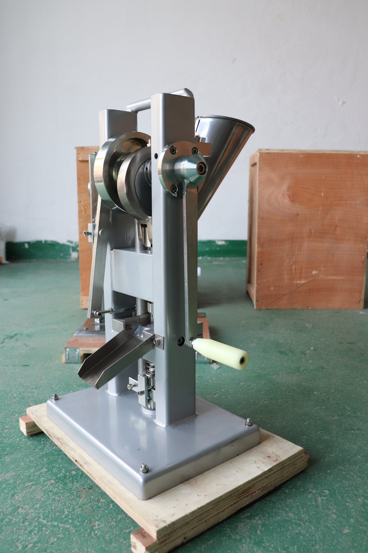 TDP-0 Manual Tablet Press (Painted Finish), 15 kN Pressure