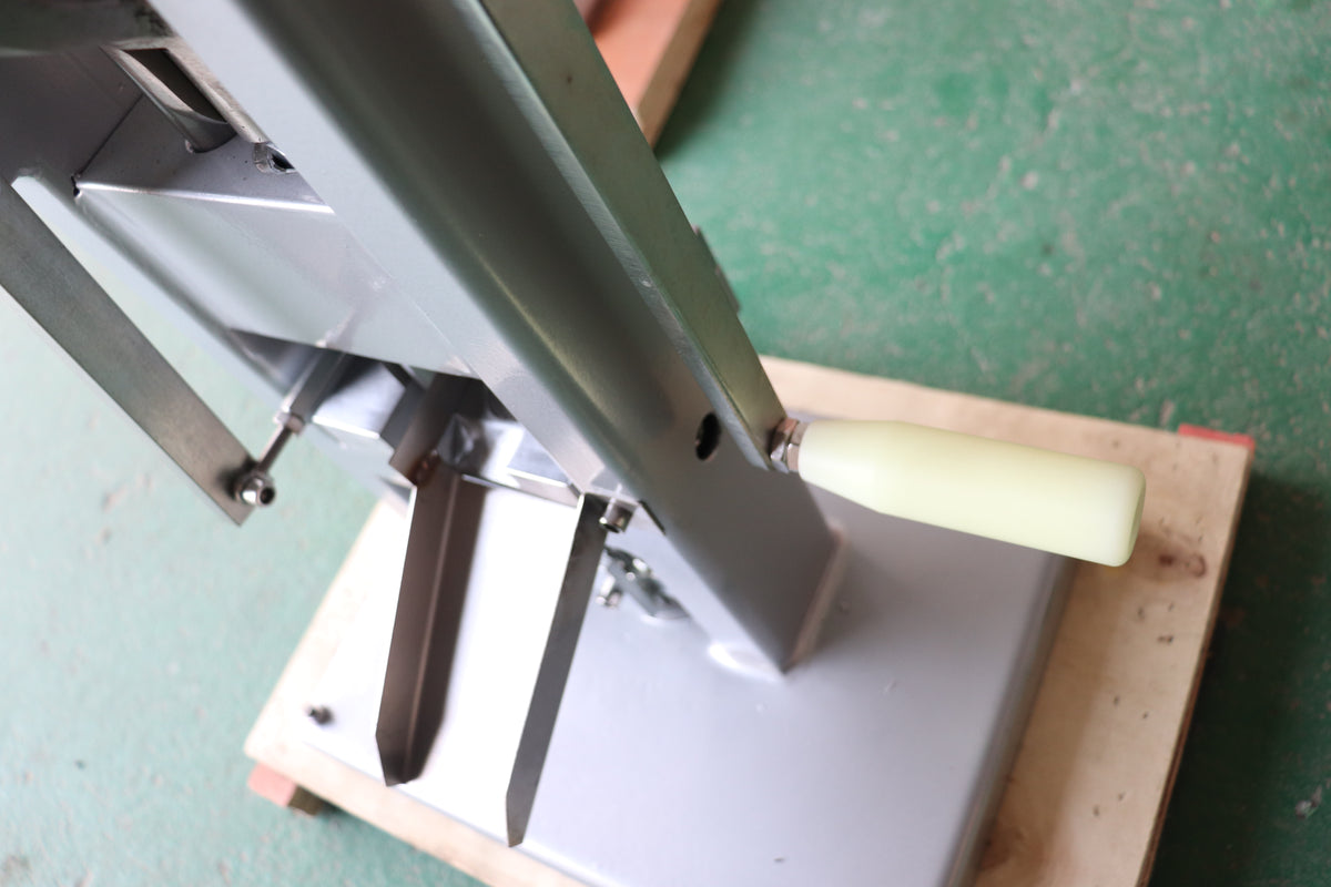 TDP-0 Manual Tablet Press (Painted Finish), 15 kN Pressure