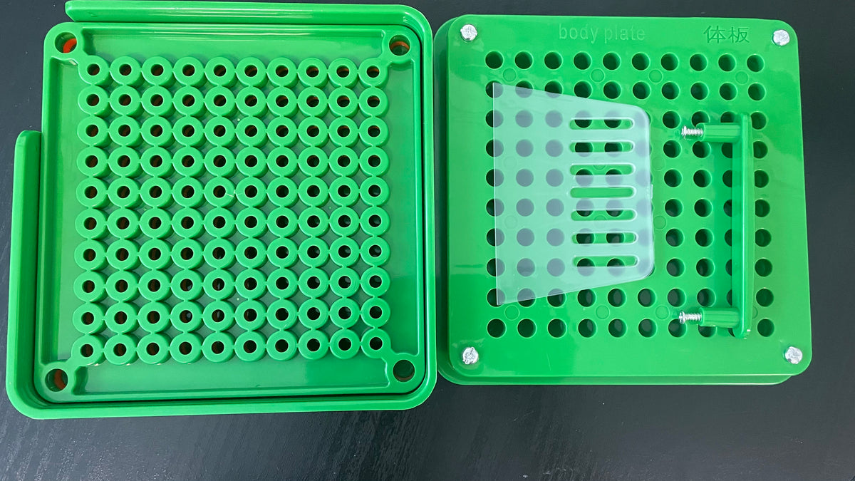 Green ABS Manual Capsule Filling Machine | 100-Hole | Size 000#–3#